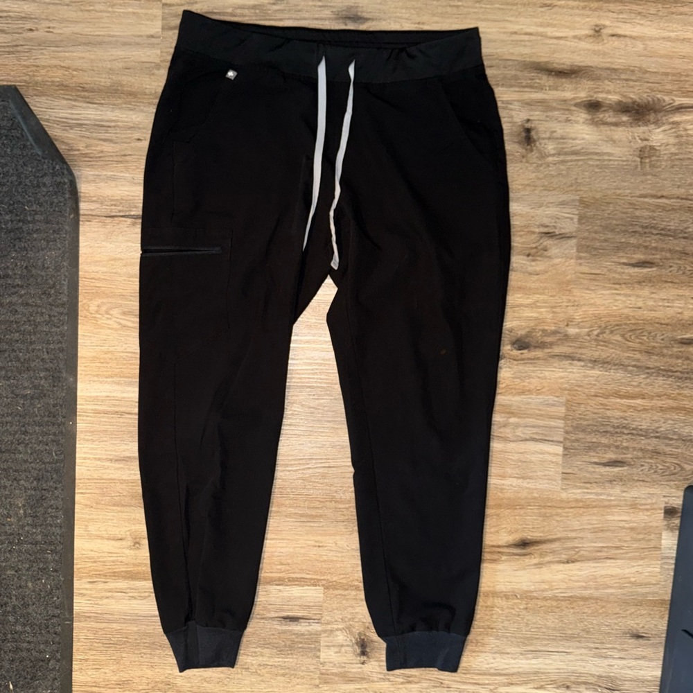 Black Figs Joggers
